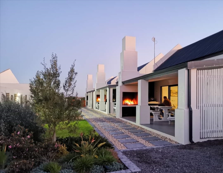 9 Bedroom Property for Sale in Olifantskop Western Cape